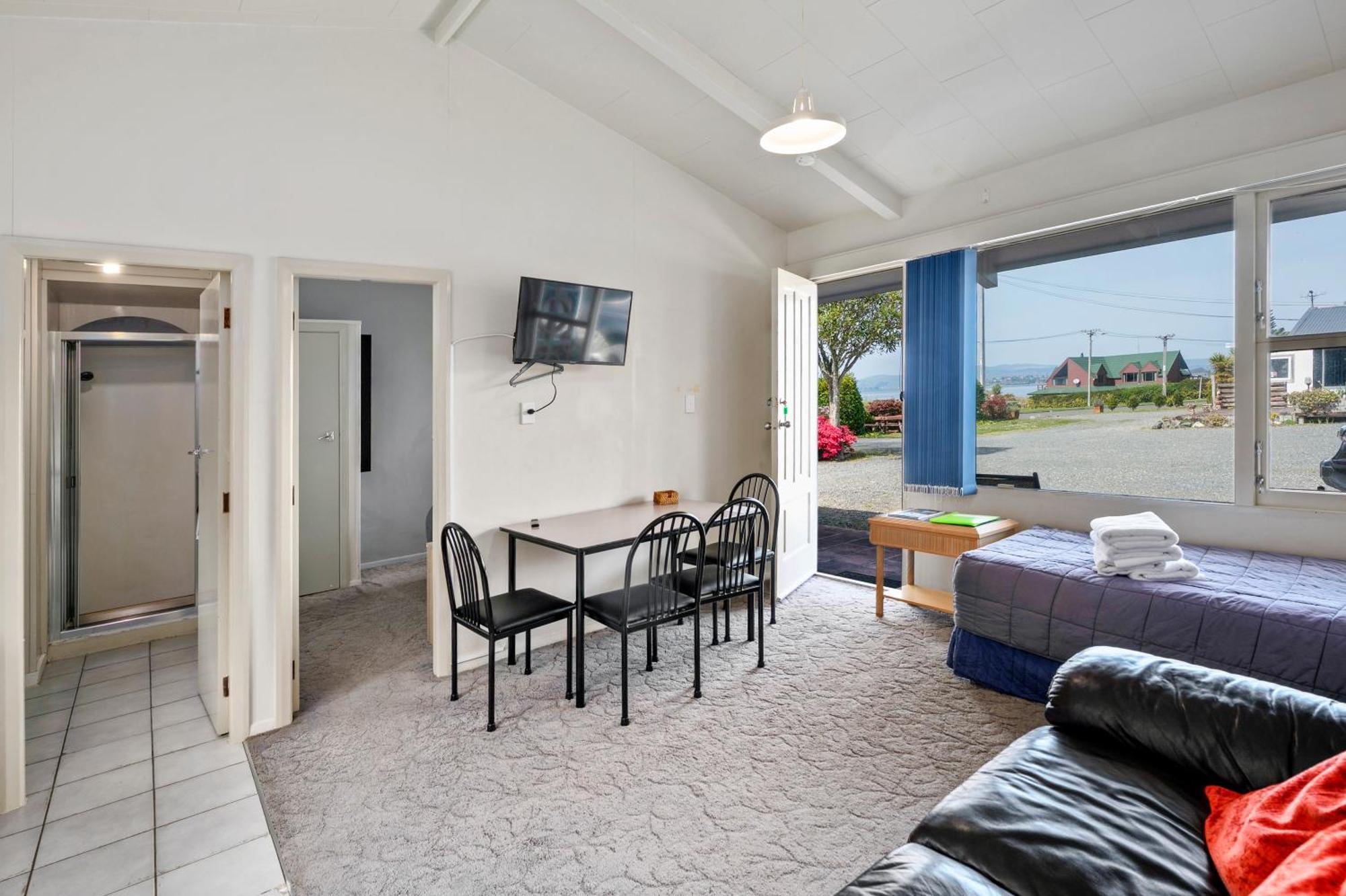 Jack & Di'S Lakefront Motel Rotorua Exterior foto